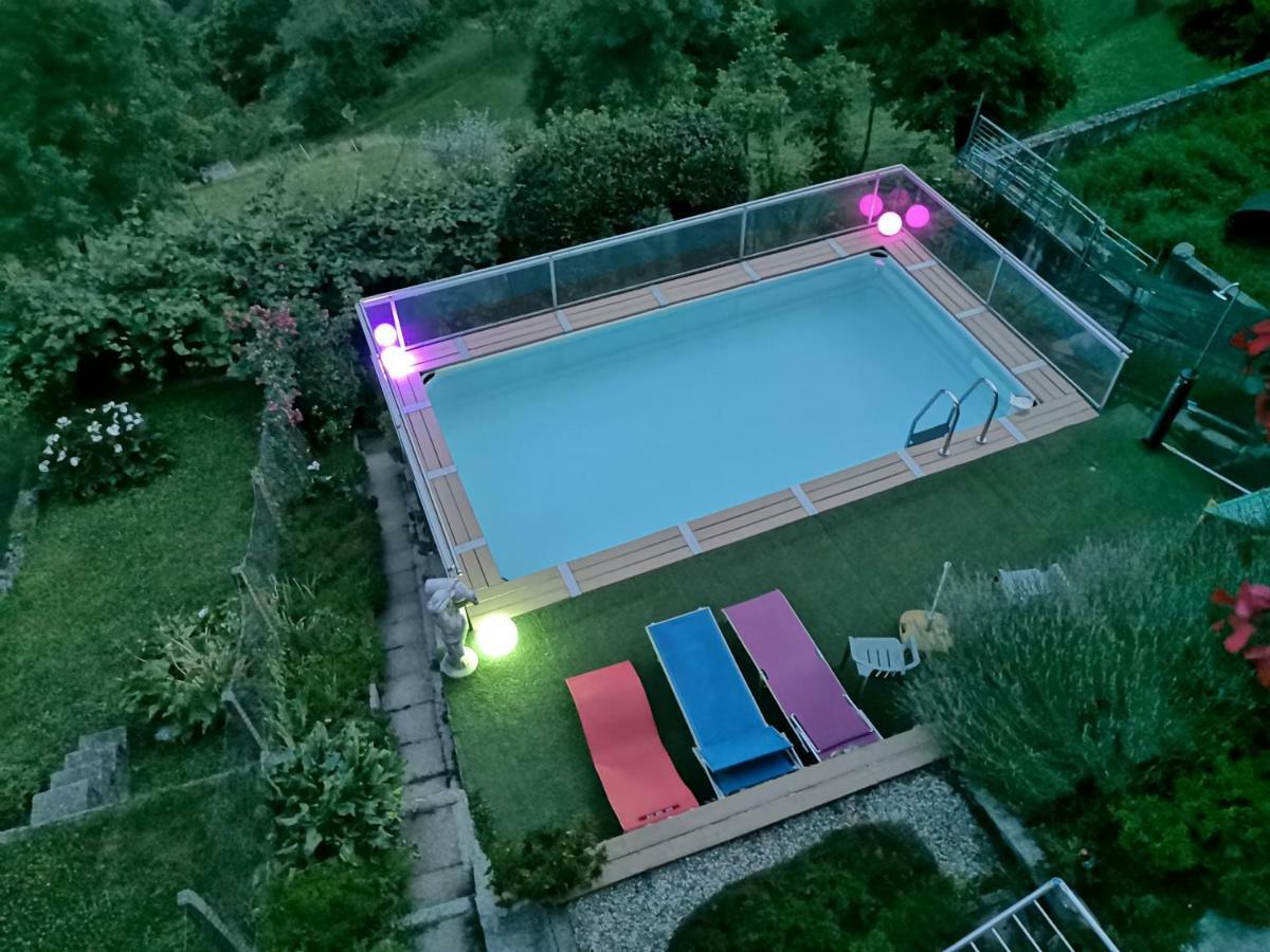 Chalet Con Piscina Garzeno ภายนอก รูปภาพ